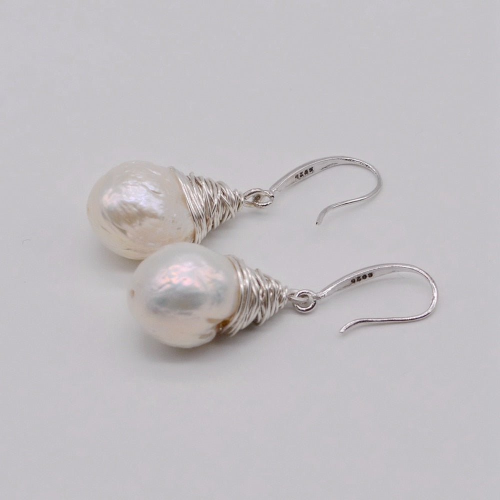 Baroque Pearl Earrings - thebodymindsoulshop