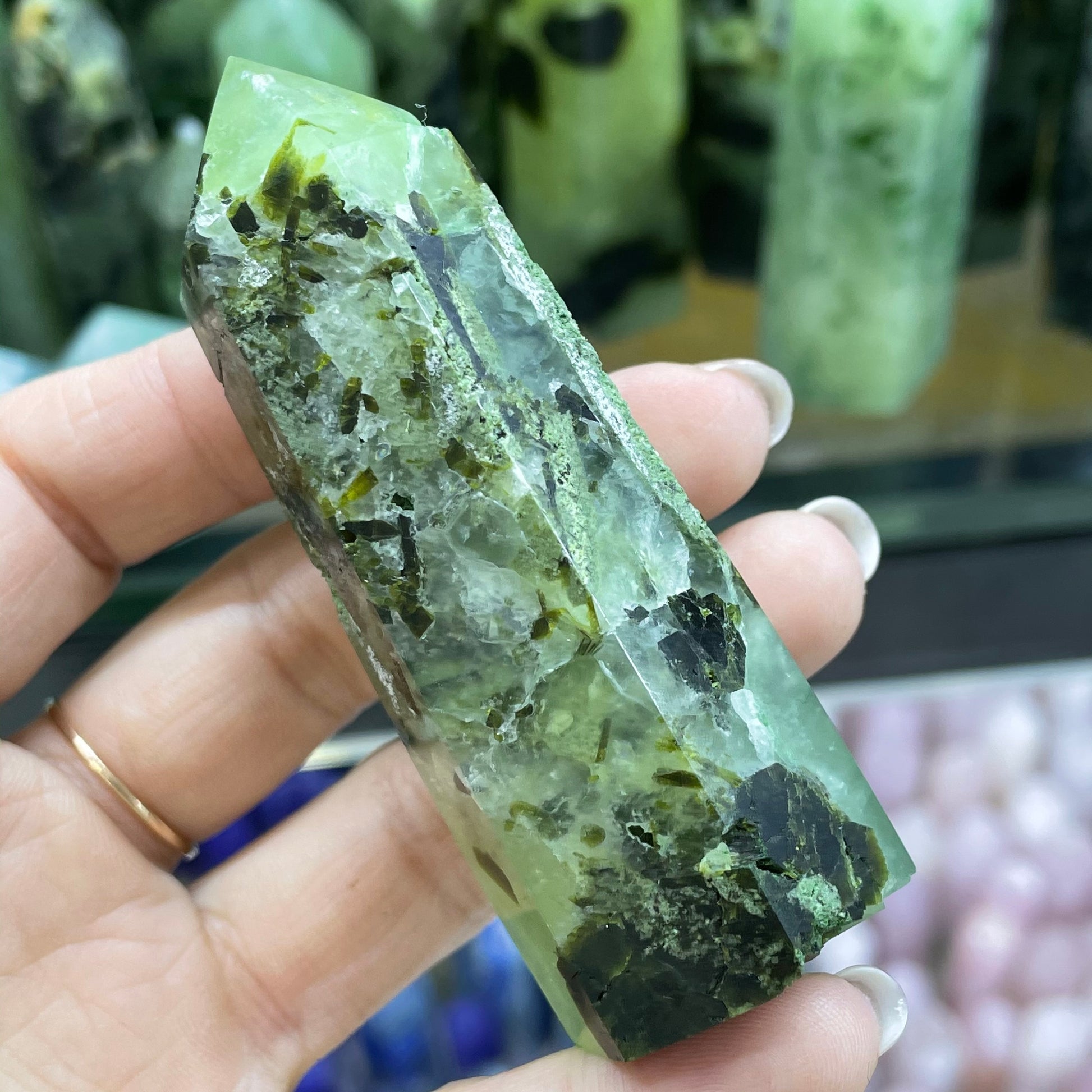 Prehnite Crystal Point Obelisk - thebodymindsoulshop