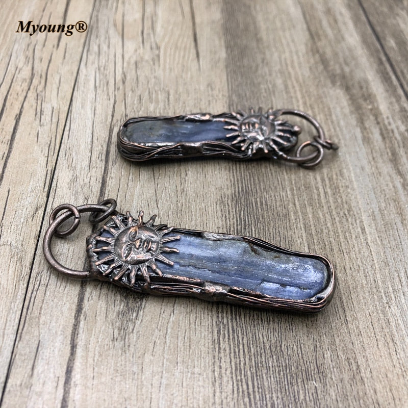 Irregular Natural Kyanite Vintage Sun Pendants - thebodymindsoulshop