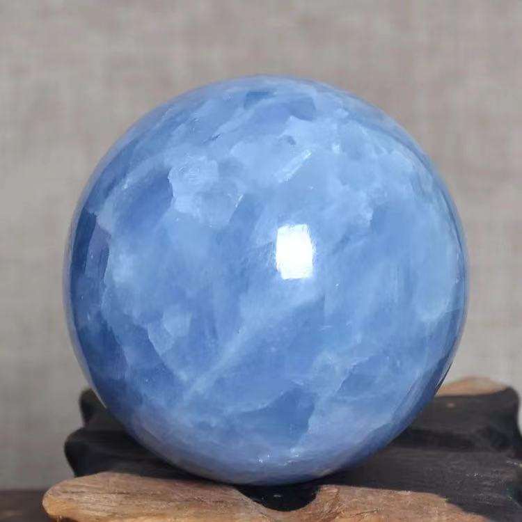 Blue Celestite Crystal Sphere w/stand - thebodymindsoulshop