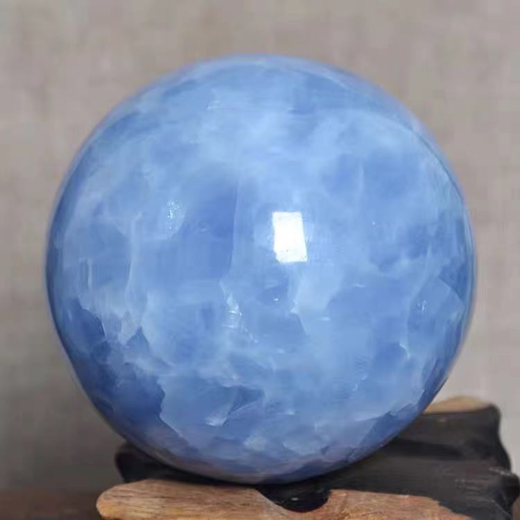 Blue Celestite Crystal Sphere w/stand - thebodymindsoulshop