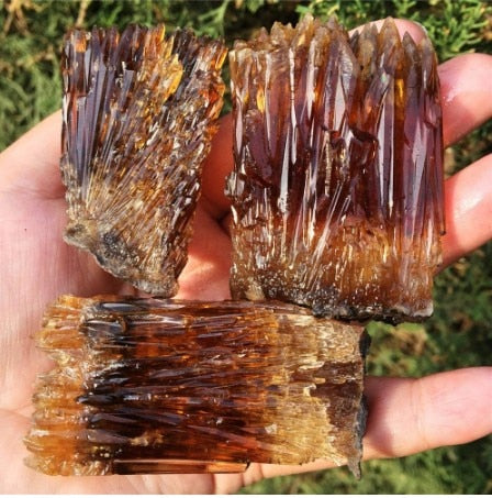 HOT!!!! Amber calcite raw stone Cluster - thebodymindsoulshop