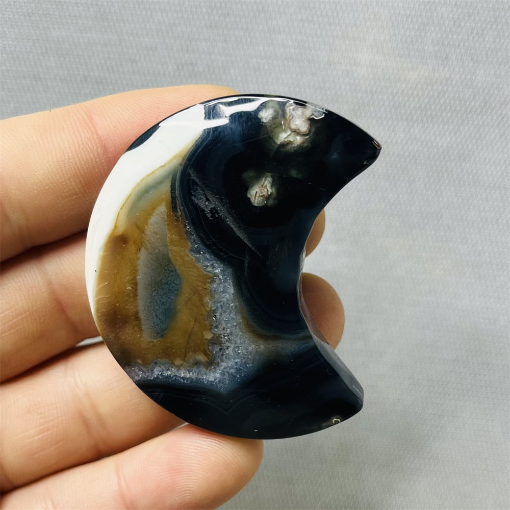 Black Sakura Agate Moon - thebodymindsoulshop