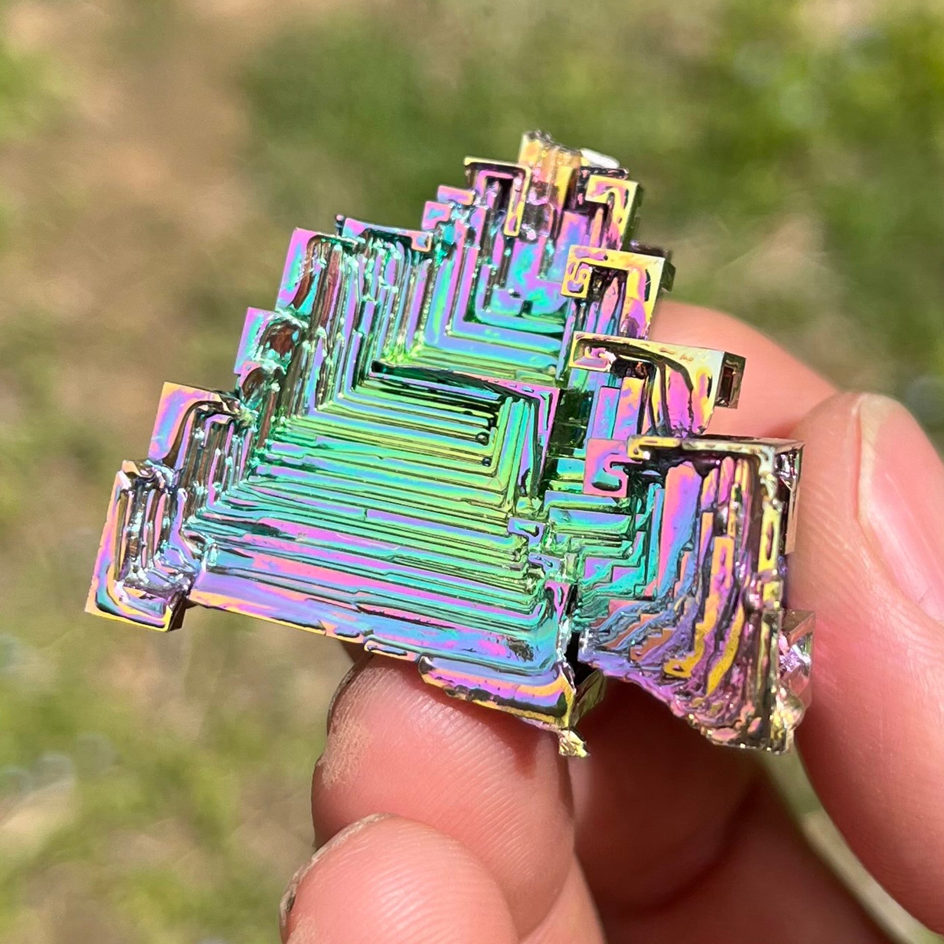 Bismuth Ore Cluster - thebodymindsoulshop