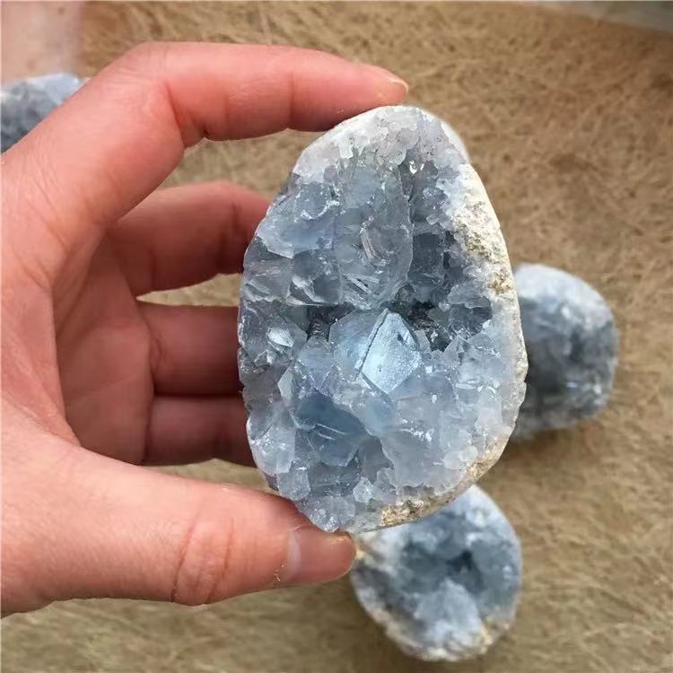 Blue Celestite Crystal Clusters - thebodymindsoulshop