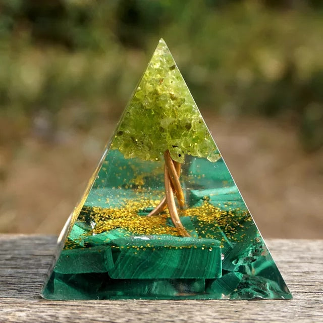 Various Energy Pyramids (Lamp base available) - thebodymindsoulshop