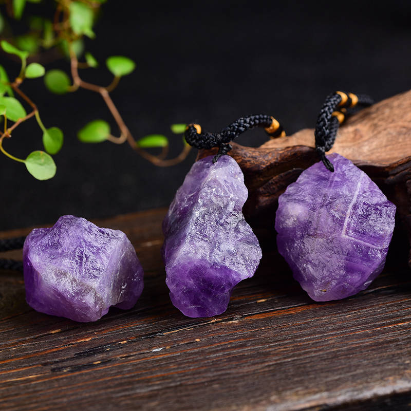 Rough Amethyst Pendant - thebodymindsoulshop