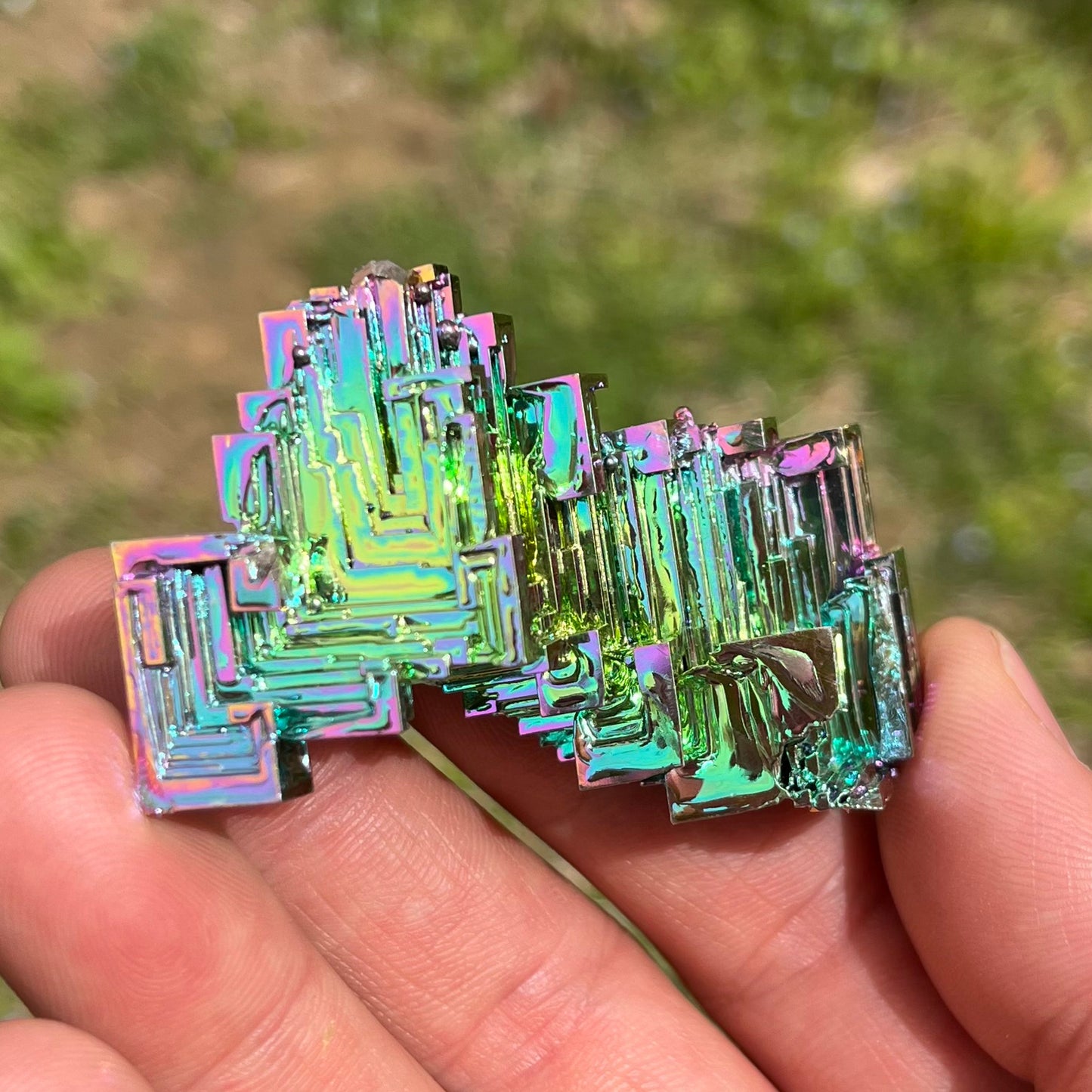 Bismuth Ore Cluster - thebodymindsoulshop