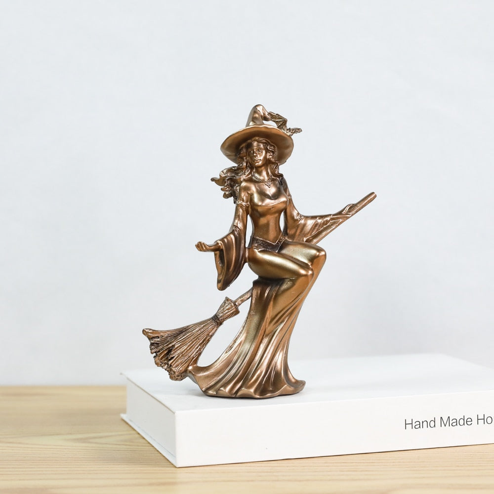 Witch Statues - thebodymindsoulshop