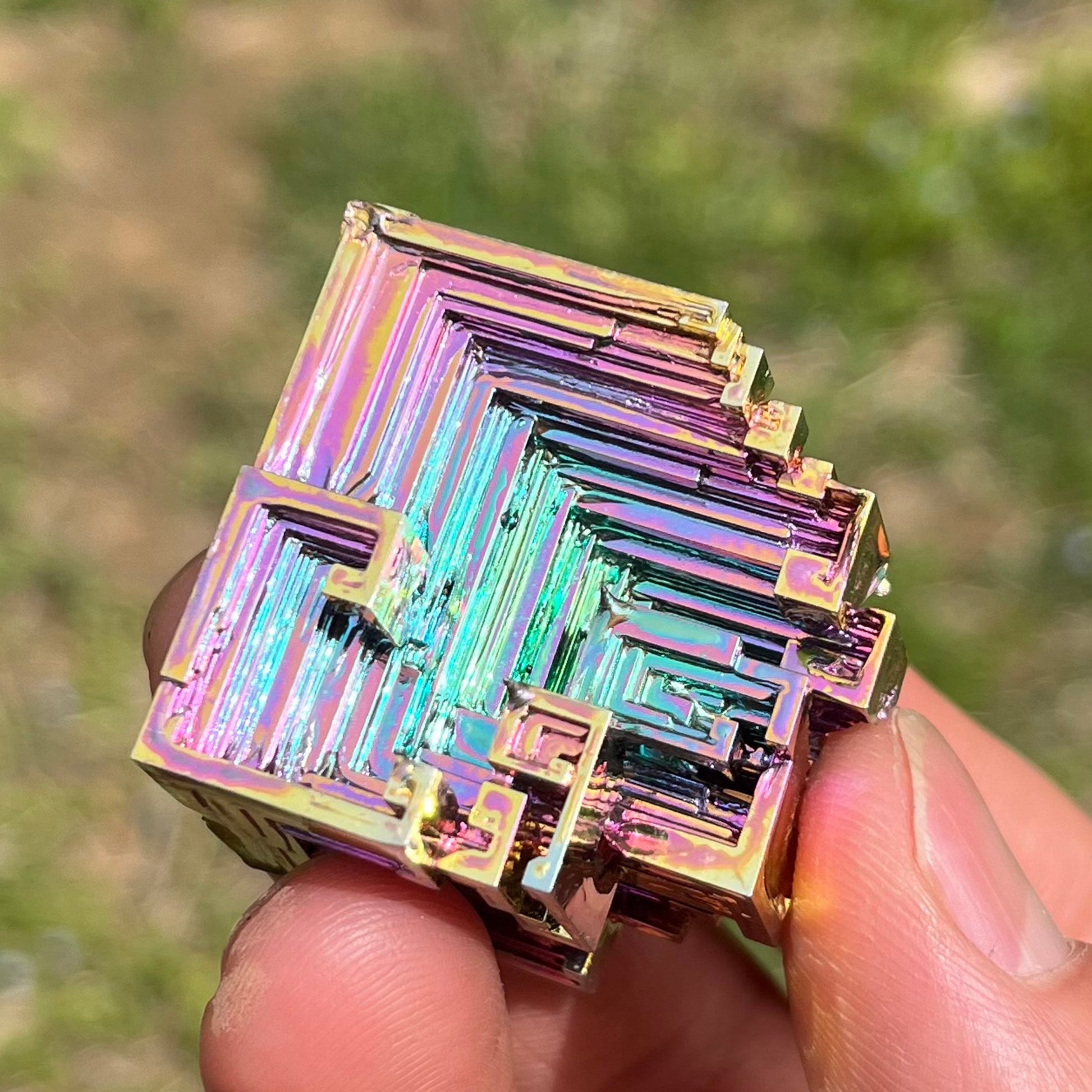 Bismuth Ore Cluster - thebodymindsoulshop