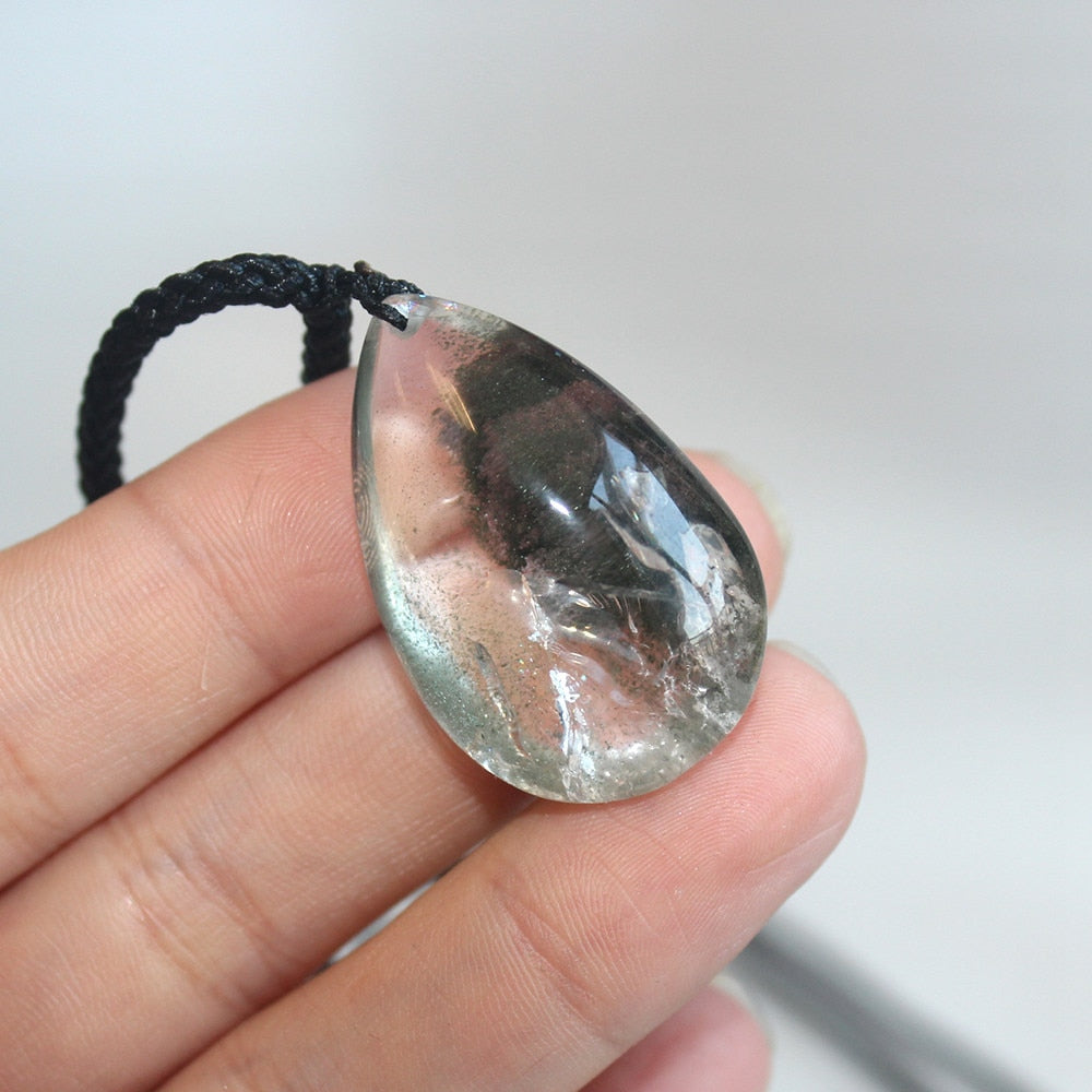 Phantom Quartz Necklace - thebodymindsoulshop