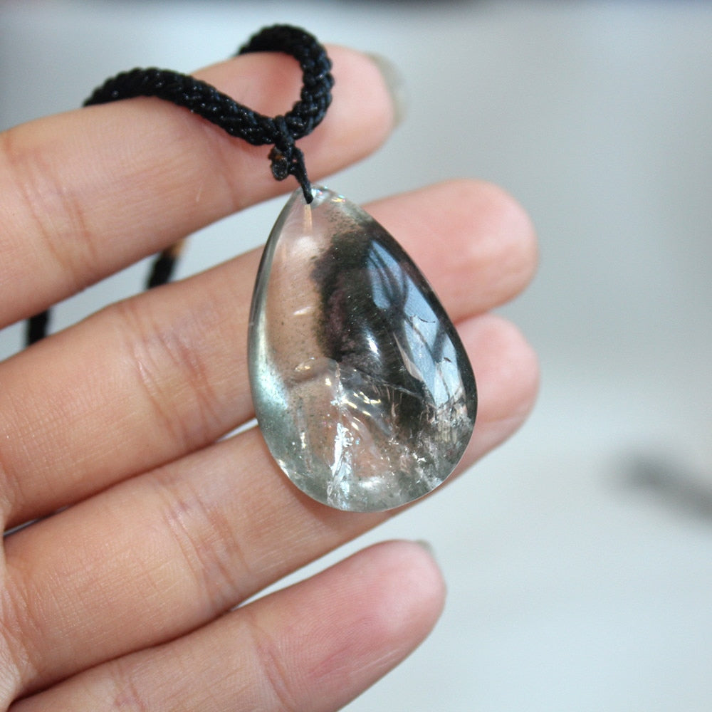 Phantom Quartz Necklace - thebodymindsoulshop