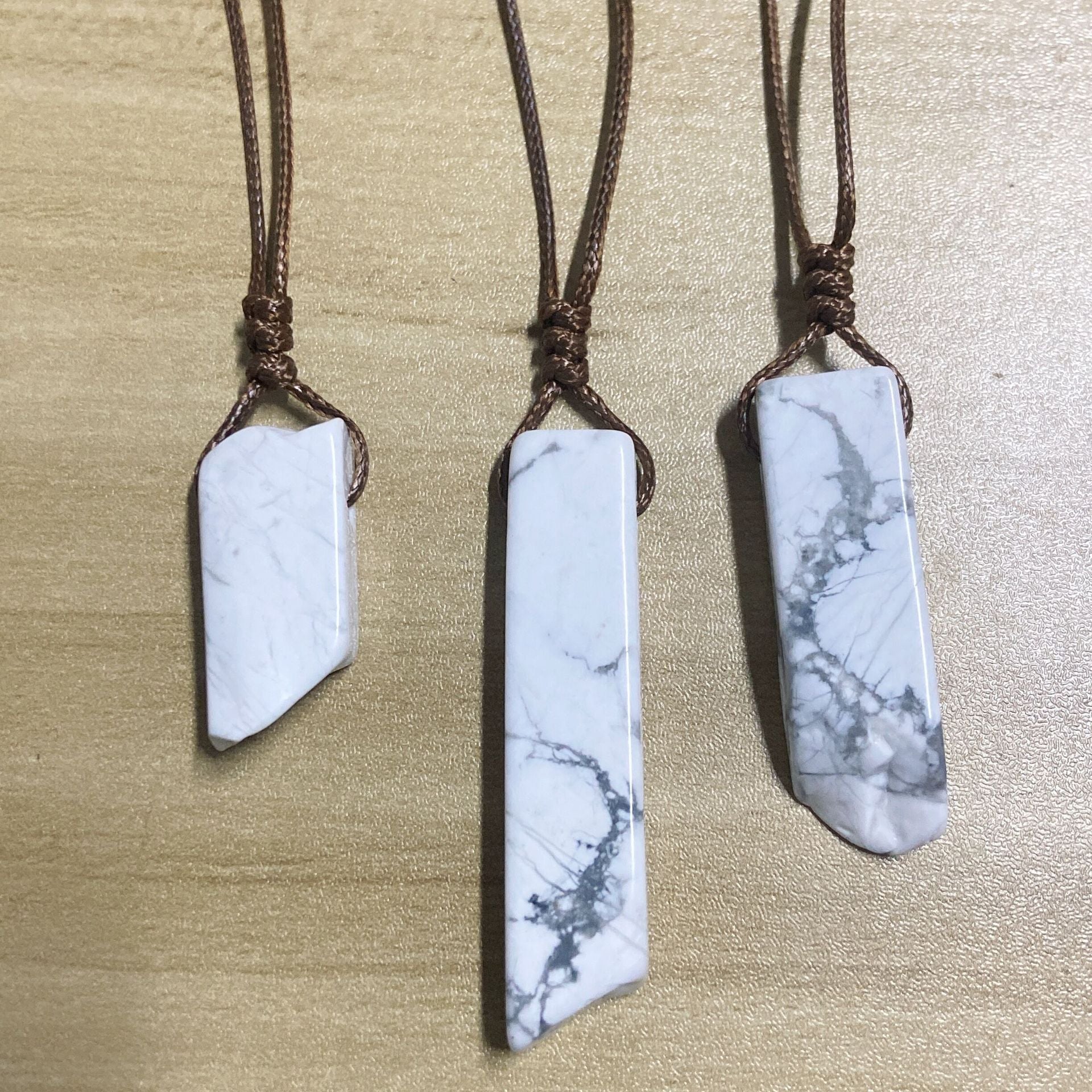 Various Stone Pendants available, Sold in a lot - thebodymindsoulshop