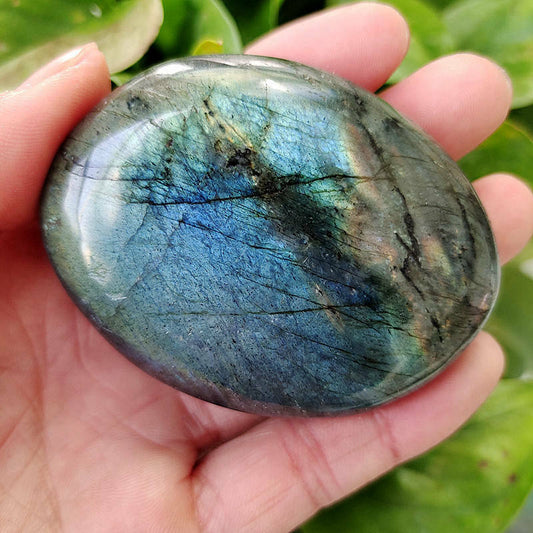 Natural Labradorite Tumbled Stone - thebodymindsoulshop